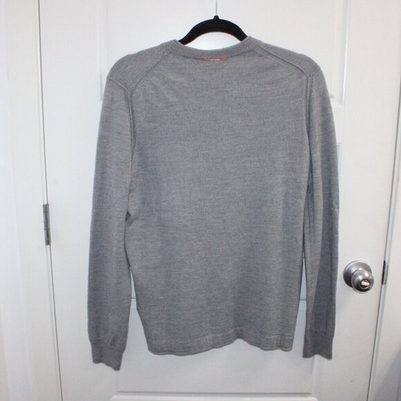 Hugo Boss Gray Long Sleeve Sweater V Neck Size Large Virgin Wool Blend - Picture 3 of 3